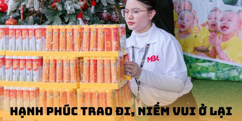 Liên Minh thực hoạt động thiện nguyện tại chùa Cẩm Phong 